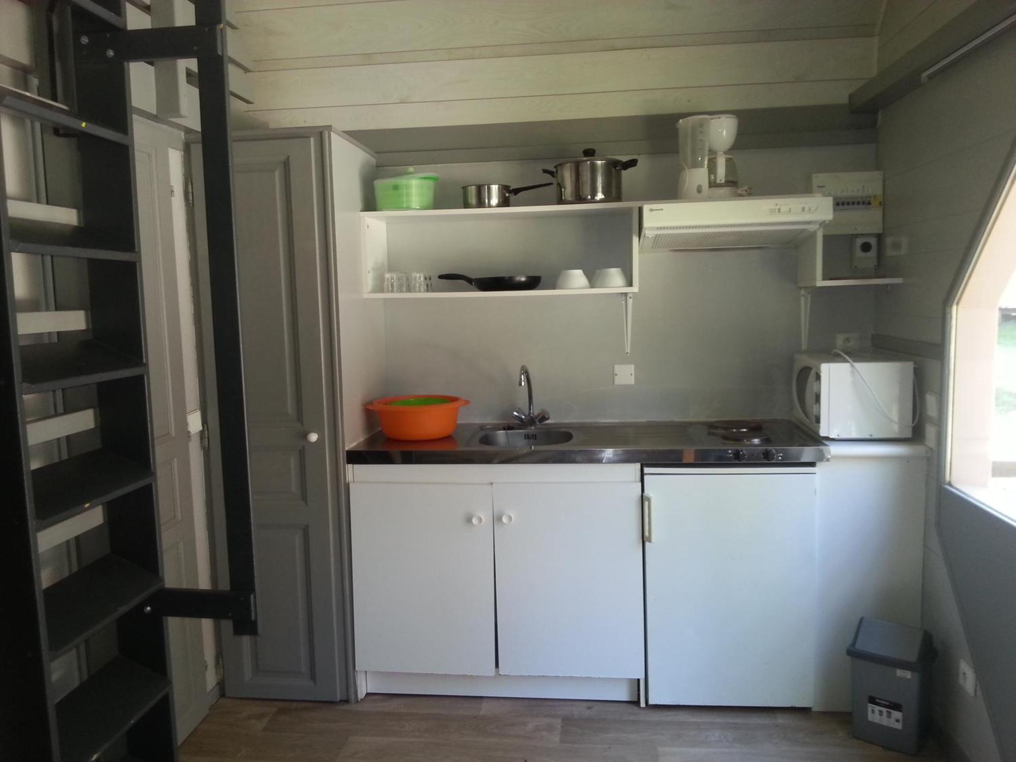 Camping Paradis Bellerive Montfrin 객실 사진