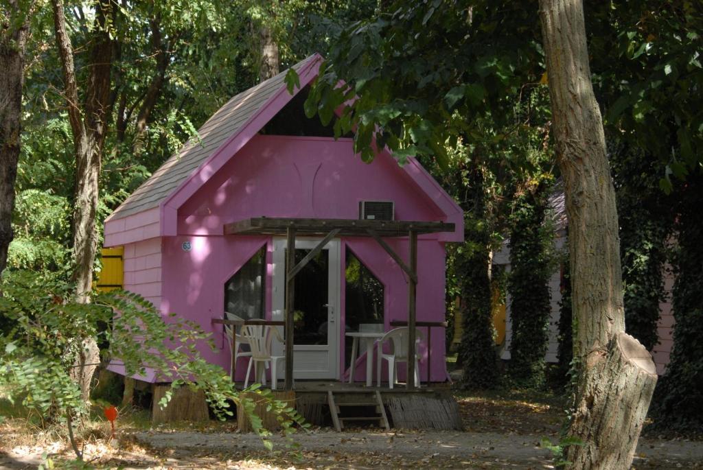 Camping Paradis Bellerive Montfrin 외부 사진